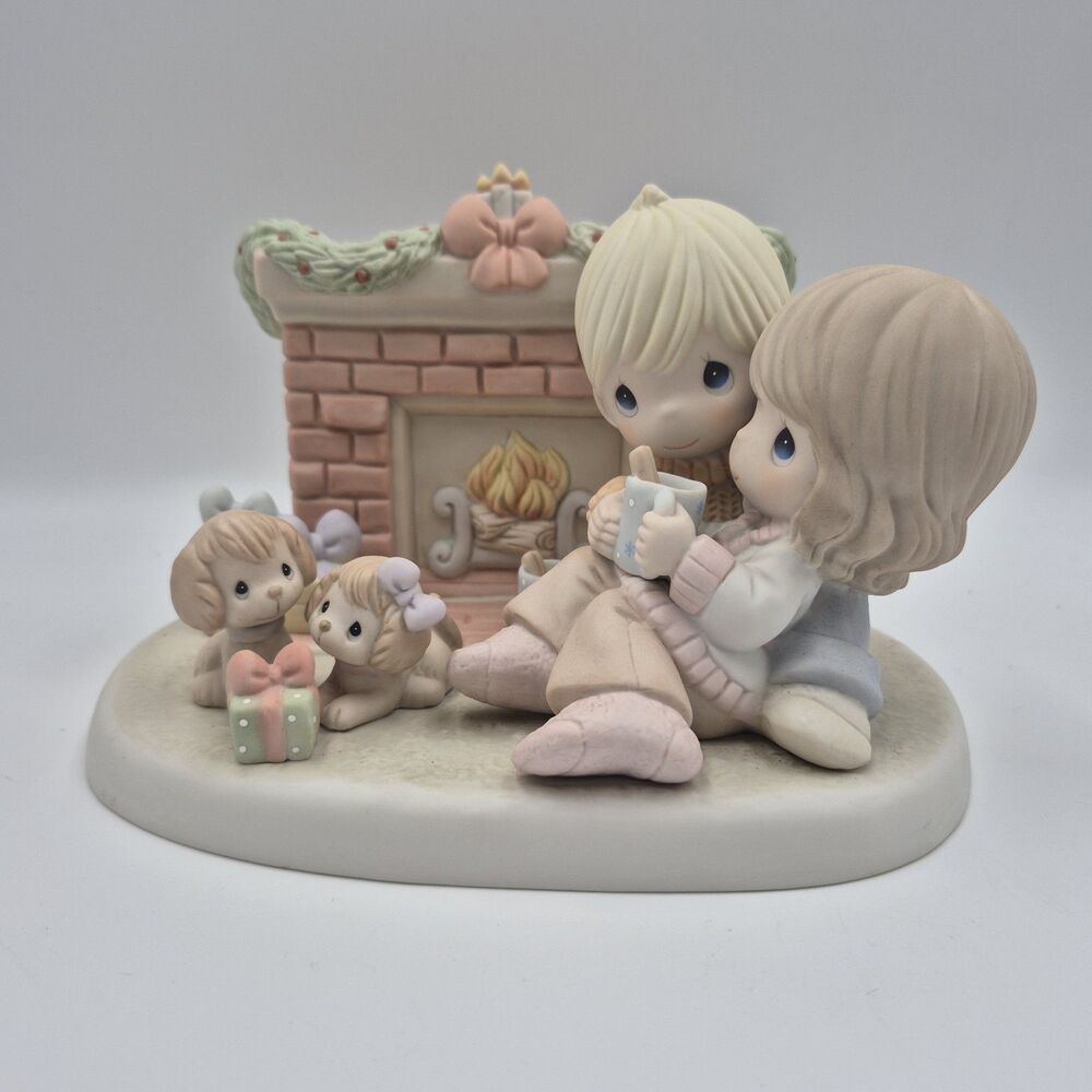 Precious Moments 'Your Love Warms My Heart' Christmas Figure 810008